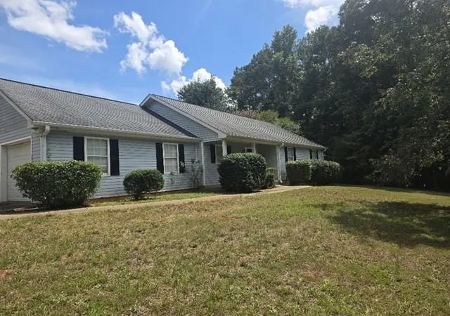 Photo 1 of Single family home for sale at 195 Branchwood Dr, Covington, GA 30016 | MLS# 7827211 | Listing updated on 2026-08-26