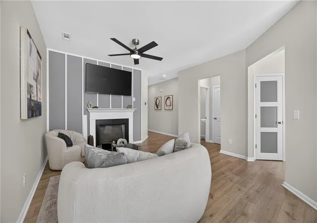 3rd image of 124 Chastain Wy, Newnan, GA 30263 | MLS# 7827484