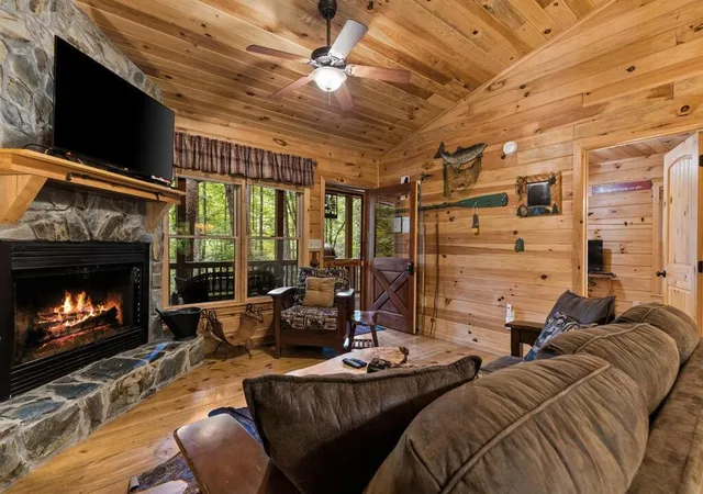 Photo 4 of Single family home for sale at 43 Jason Martin Cir, Cherry Log, GA 30522 | MLS# 7827507 | Listing updated on 2026-08-27