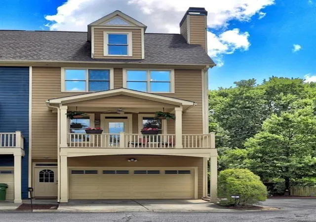Photo 2 of Townhouse for sale at 1079 Marietta Blvd Nw #19, Atlanta, GA 30318 | MLS# 7827078 | Listing updated on 2026-09-08