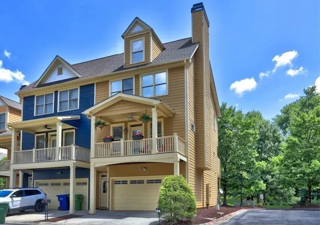Photo 2 of Sale Pending at 1079 Marietta Blvd Nw #19, Atlanta, GA 30318 | MLS# 7827078 | Listing updated on 2026-10-30