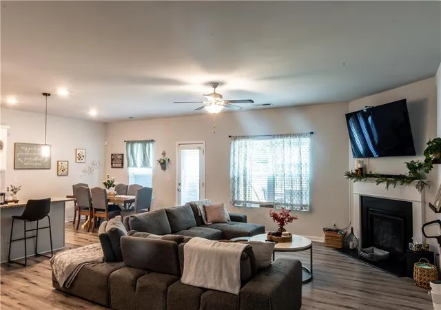 2nd image of 111 Clark Lake Ln, Grayson, GA 30017 | MLS# 7814344