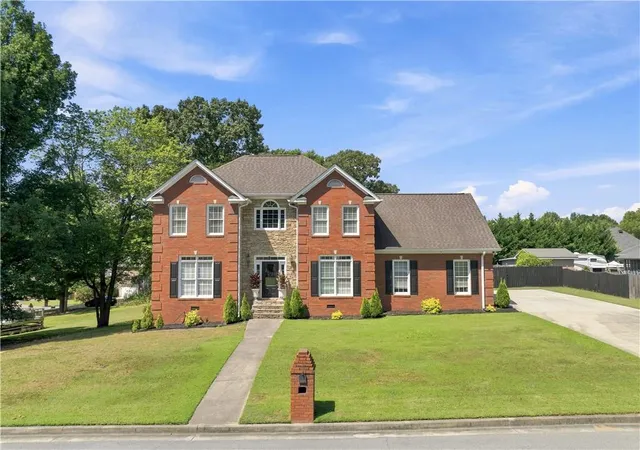 Photo 1 of Single family home for sale at 22 Stonebrook Dr Sw, Rome, GA 30165 | MLS# 7827990 | Listing updated on 2026-08-27