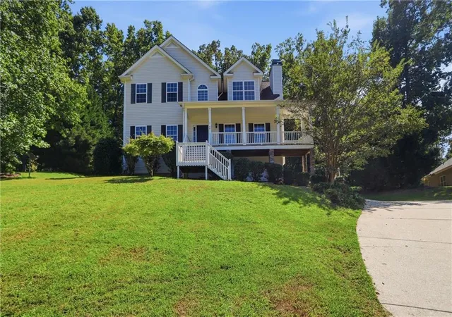 Photo 1 of Single family home for sale at 44 Fairwood Dr, Dallas, GA 30157 | MLS# 7826978 | Listing updated on 2026-09-17