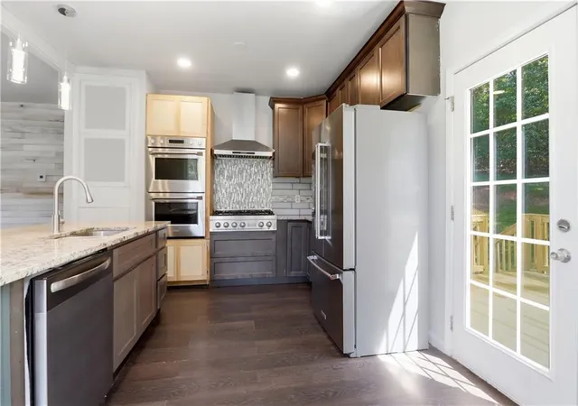 Photo 2 of Single family home for sale at 44 Fairwood Dr, Dallas, GA 30157 | MLS# 7826978 | Listing updated on 2026-09-17