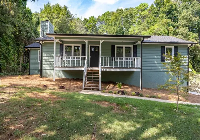 Photo 3 of Single family home for sale at 102 Tibbitts Dr, Dallas, GA 30157 | MLS# 7826794 | Listing updated on 2026-09-18
