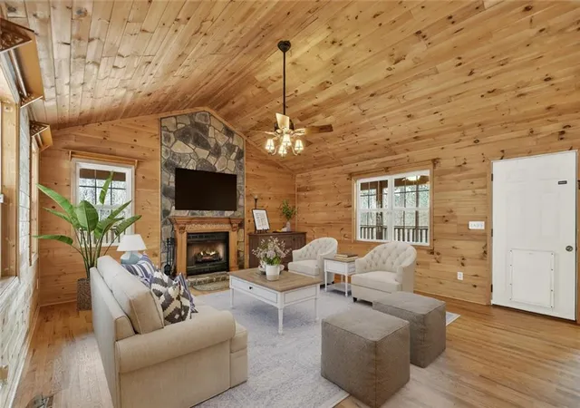 Photo 4 of Sale Pending at 144 Emerald Cvs, Ellijay, GA 30705 | MLS# 7828196 | Listing updated on 2026-10-26