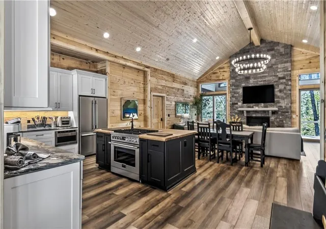 Photo 4 of Single family home for sale at 245 Bear Paw Trl, Blue Ridge, GA 30513 | MLS# 7817094 | Listing updated on 2026-08-15