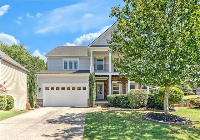 Photo 3 of Sale Pending at 330 Lockwood Pl, Alpharetta, GA 30004 | MLS# 7827301 | Listing updated on 2026-09-08