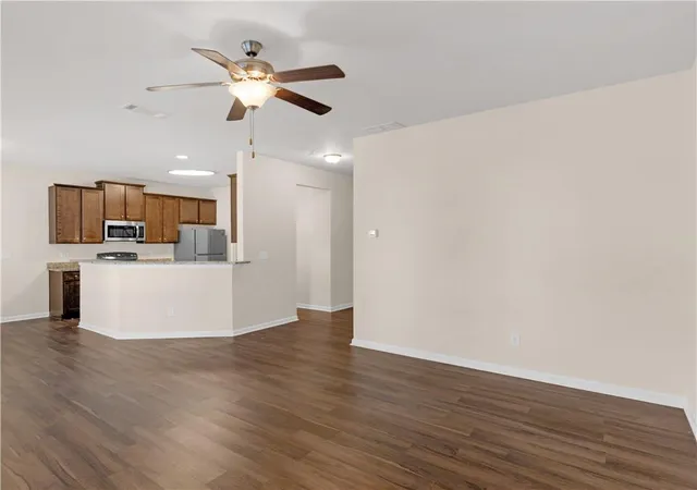 Photo 3 of Single family home for sale at 1244 Faye Ct, Mcdonough, GA 30253 | MLS# 7826790 | Listing updated on 2026-08-26