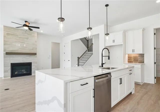 Photo 2 of Single family home for sale at 212 Regester Way, Peachtree City, GA 30269 | MLS# 7771251 | Listing updated on 2026-09-13