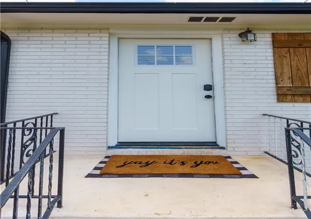 Photo 3 of Single family home for sale at 2653 Hicks Rd Sw, Marietta, GA 30060 | MLS# 7827085 | Listing updated on 2026-09-10