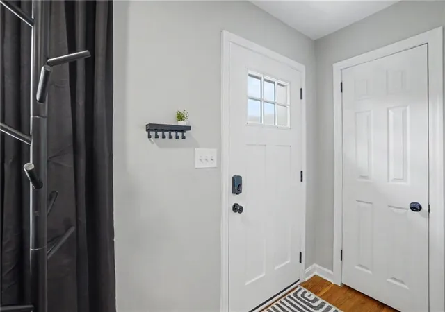 Photo 3 of Single family home for sale at 2653 Hicks Rd Sw, Marietta, GA 30060 | MLS# 7827085 | Listing updated on 2026-09-10