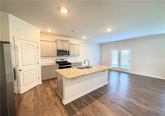 Photo 2 of Single family home for sale at 40 Berkeley Trace, Braselton, GA 30517 | MLS# 7826405 | Listing updated on 2026-08-28