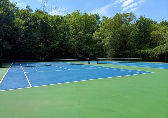 2nd image of 4210 Stillwater Dr, Duluth, GA 30096