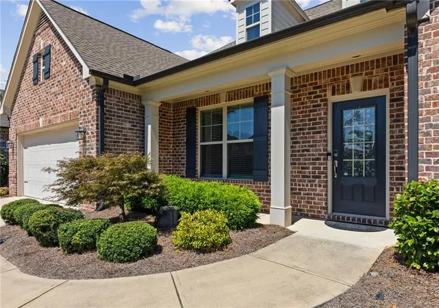 Photo 3 of Single family home for sale at 3898 Heirloom Loop Ct, Buford, GA 30519 | MLS# 7826920 | Listing updated on 2026-09-14