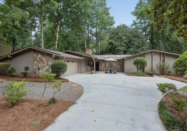 Photo 1 of Sale Pending at 3175 Hunterdon Ct, Marietta, GA 30067 | MLS# 7828256 | Listing updated on 2026-09-06
