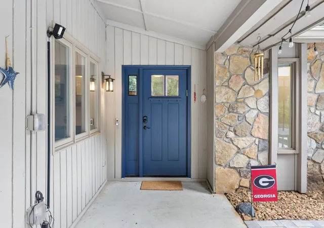 Photo 2 of Sale Pending at 3175 Hunterdon Ct, Marietta, GA 30067 | MLS# 7828256 | Listing updated on 2026-09-06