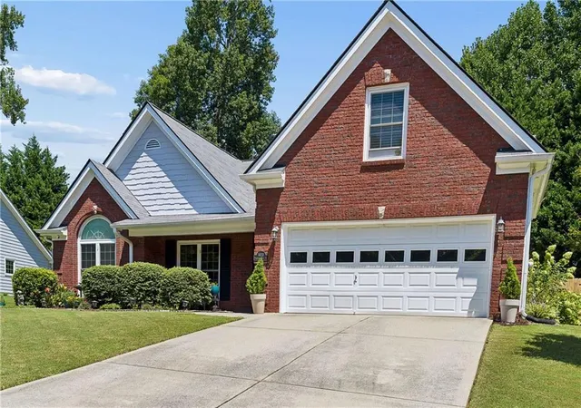 Photo 2 of Single family home for sale at 1433 Prospect View Ct, Lawrenceville, GA 30043 | MLS# 7827549 | Listing updated on 2026-09-07