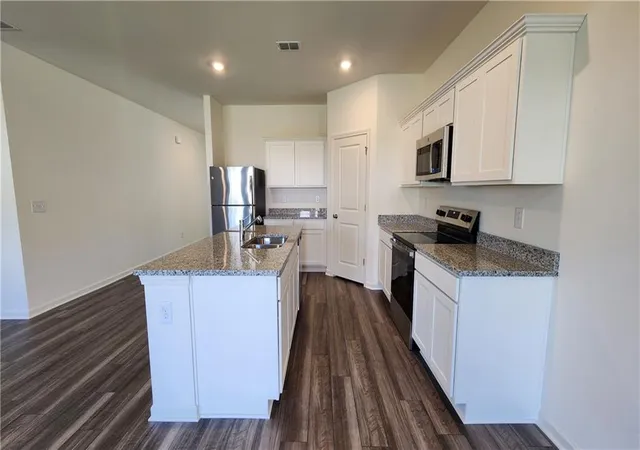Photo 4 of Single family home for sale at 781 Pesking Dr, Bethlehem, GA 30620 | MLS# 7826909 | Listing updated on 2026-10-10