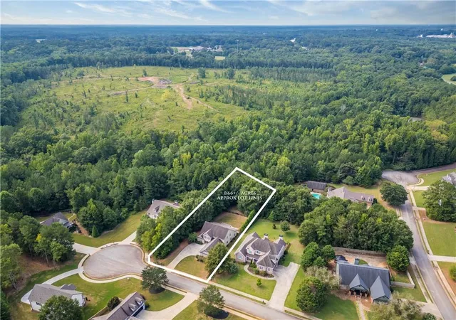 Photo 3 of Single family home for sale at 1031 Greenwood Circle, Madison, GA 30650 | MLS# 7826946 | Listing updated on 2026-09-08