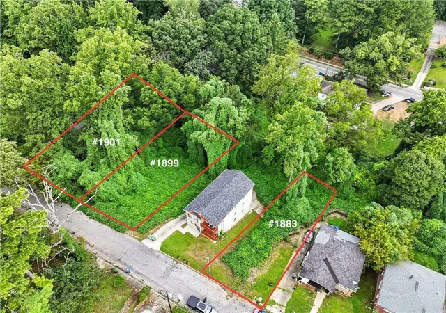 5th image of 1899 Tremont Dr Nw, Atlanta, GA 30314 | MLS# 7821116