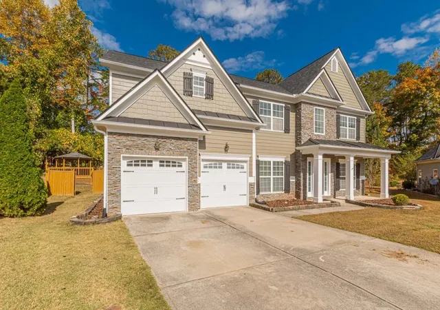 Photo 2 of Single family home for sale at 2004 Creek Pointe Wy, Villa Rica, GA 30180 | MLS# 7826878 | Listing updated on 2026-08-26