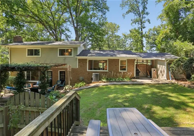 Photo 3 of Single family home for sale at 4357 Bishop Hollow Ct, Dunwoody, GA 30338 | MLS# 7824737 | Listing updated on 2026-08-27