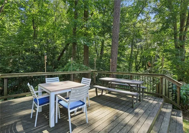 Photo 4 of Single family home for sale at 4357 Bishop Hollow Ct, Dunwoody, GA 30338 | MLS# 7824737 | Listing updated on 2026-08-27