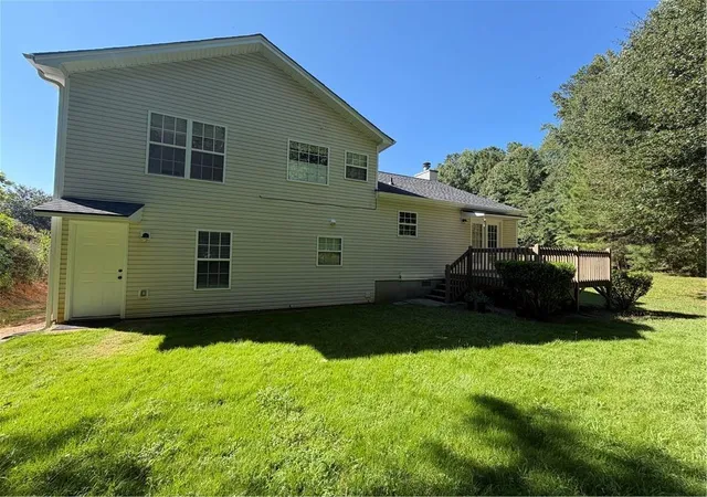 Photo 29 of Single family home for sale at 1215 Amanda Wy, Buford, GA 30518 | MLS# 7827315 | Listing updated on 2026-09-05