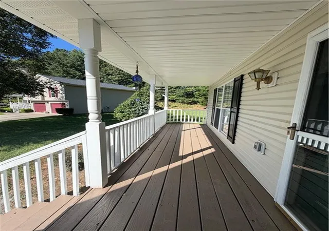 Photo 3 of Single family home for sale at 1215 Amanda Wy, Buford, GA 30518 | MLS# 7827315 | Listing updated on 2026-09-11