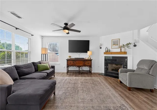 Photo 3 of Single family home for sale at 286 Carrington Way, Canton, GA 30115 | MLS# 7822973 | Listing updated on 2026-08-26