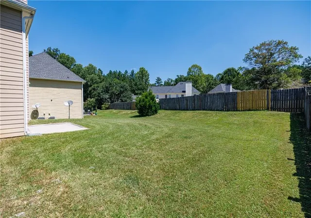 Photo 3 of Single family home for sale at 6015 Farmwood Wy Se, Mableton, GA 30126 | MLS# 7827838 | Listing updated on 2026-09-01