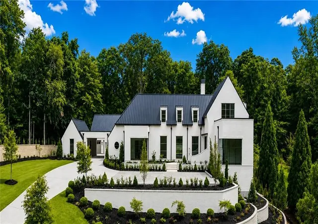 Photo 1 of Single family home for sale at 4845 Jett Rd, Sandy Springs, GA 30327 | MLS# 7778180 | Listing updated on 2026-08-31