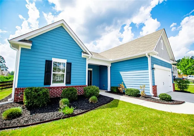 Photo 2 of Single family home for sale at 70 Cottontail Ln, Villa Rica, GA 30180 | MLS# 7826834 | Listing updated on 2026-09-02