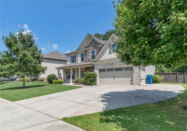Photo 2 of Sale Pending at 2080 Marlborough Dr, Bethlehem, GA 30620 | MLS# 7825004 | Listing updated on 2026-09-13