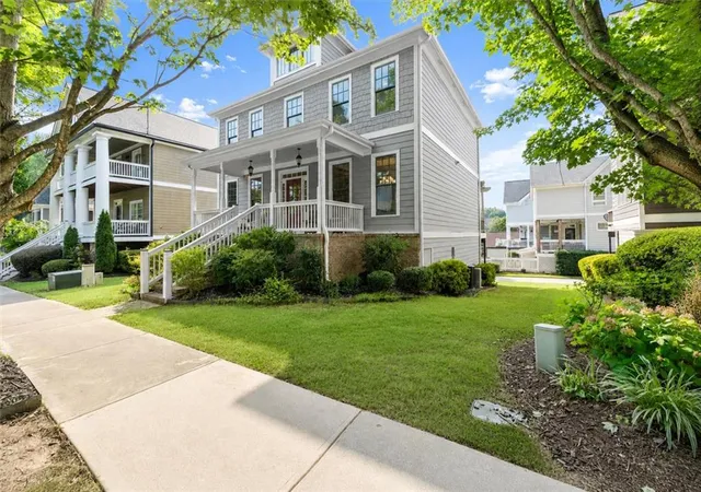 Photo 2 of Single family home for sale at 963 Westmoreland Cir Nw, Atlanta, GA 30318 | MLS# 7826000 | Listing updated on 2026-08-31