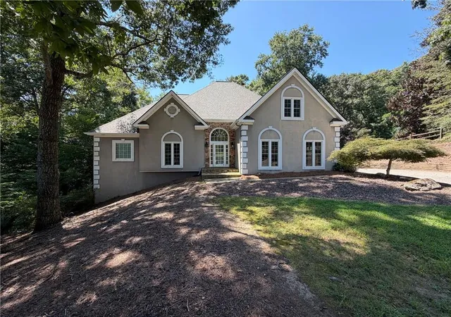 Photo 1 of Single family home for sale at 3320 Sweetwater Dr, Cumming, GA 30041 | MLS# 7827006 | Listing updated on 2026-09-08