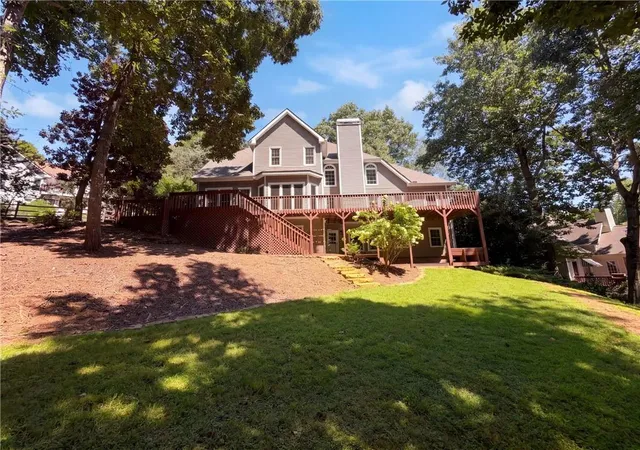 Photo 4 of Single family home for sale at 3320 Sweetwater Dr, Cumming, GA 30041 | MLS# 7827006 | Listing updated on 2026-09-08