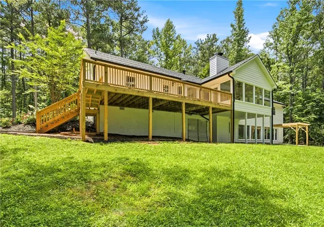 Photo 3 of Sale Pending at 5070 River Lake Dr, Fairburn, GA 30213 | MLS# 7802567 | Listing updated on 2026-09-12