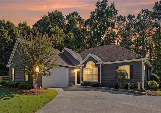 Photo 1 of Single family home for sale at 333 Allatoona Shores Dr, Canton, GA 30114 | MLS# 7825028 | Listing updated on 2026-09-15