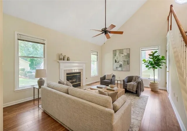 Photo 3 of Single family home for sale at 299 Somerlane Pl, Avondale Estates, GA 30002 | MLS# 7825985 | Listing updated on 2026-08-28