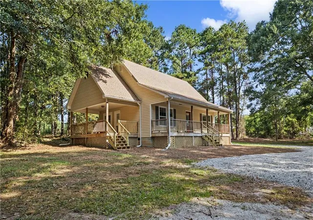Photo 2 of Single family home for sale at 3797 Jonathans Roost Rd, Williamson, GA 30292 | MLS# 7827893 | Listing updated on 2026-09-11
