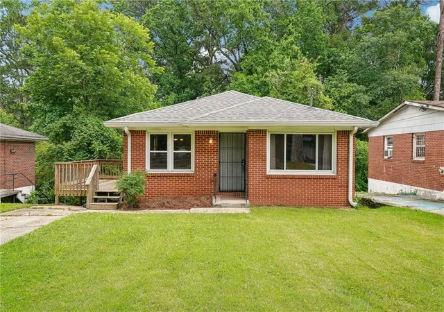 Photo 1 of Sale Pending at 655 Albert St Nw, Atlanta, GA 30318 | MLS# 7828183 | Listing updated on 2026-10-08