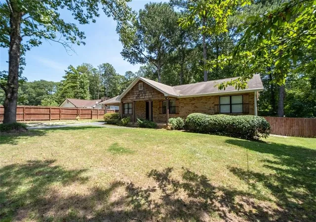 Photo 2 of Single family home for sale at 1382 Cave Springs Rd, Douglasville, GA 30134 | MLS# 7819378 | Listing updated on 2026-09-13