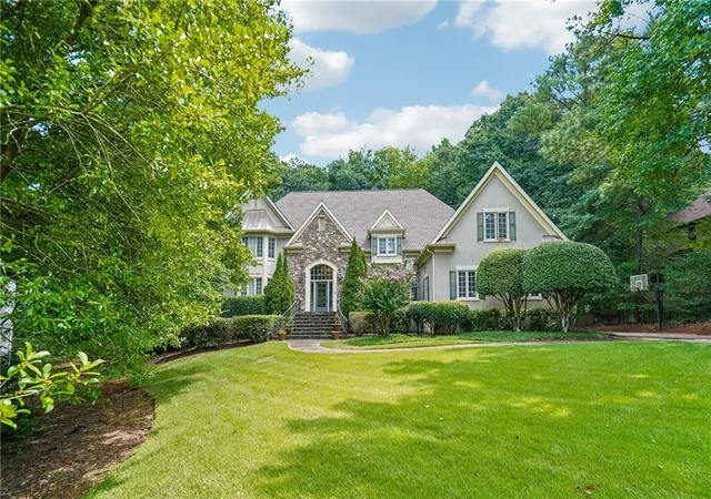 Photo 2 of Single family home for sale at 219 Saint Andrews Ct, Mcdonough, GA 30253 | MLS# 7826362 | Listing updated on 2026-09-08