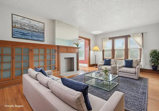 Photo 4 of Single family home for sale at 710 Thurman Ave, Columbus, OH 43206 | MLS# 226019699 | Listing updated on 2026-09-23