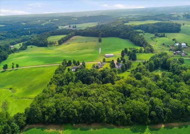 4th image of 11455 Colwill Rd, Gambier, OH 43022 | MLS# 226031022