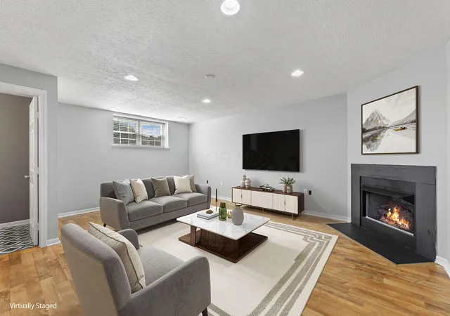 Photo 4 of Condo for sale at 321 Douglasfir Dr, Blacklick, OH 43004 | MLS# 226029977 | Listing updated on 2026-09-23