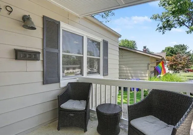 4th image of 349 W Kanawha Ave, Columbus, OH 43214 | MLS# 226029515